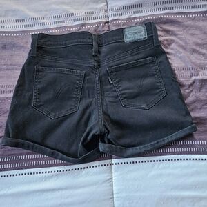 2 Pr Signature by Levi Strauss Women's Black Denim Shorts And A White Pr